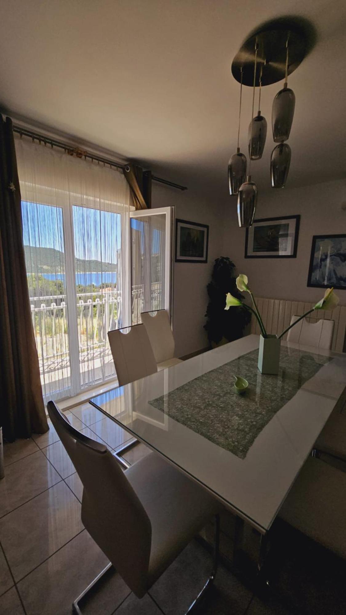 Apartment House Berry Примоштен Экстерьер фото